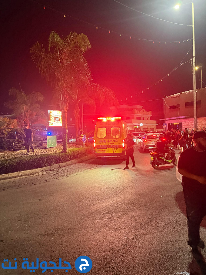 اصابة شاب بجراح خطيرة بحادث طرق على مدخل جلجولية الغربي